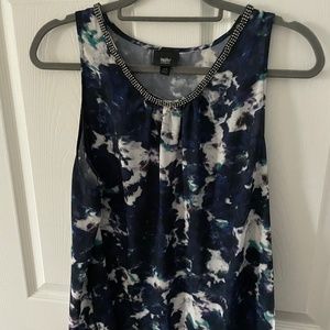 Sleeveless blouse